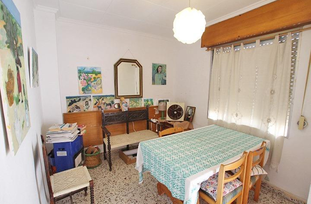 Odsprzedaż - Kamienica - Guardamar del Segura - Centro