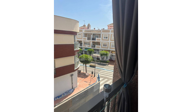 Odsprzedaż - Mieszkanie w bloku - Santiago de la ribera - Centro