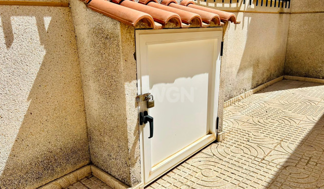 Odsprzedaż - Villa - Torrevieja - Costa Blanca