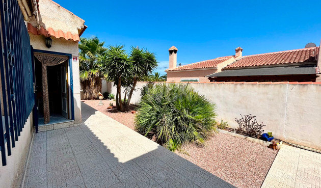 Odsprzedaż - Villa - Torrevieja - Costa Blanca