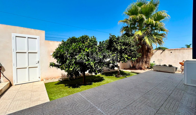 Odsprzedaż - Villa - Torrevieja - Costa Blanca