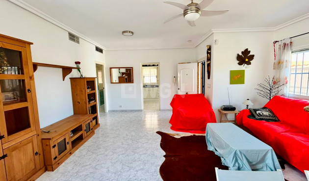 Odsprzedaż - Villa - Torrevieja - Costa Blanca