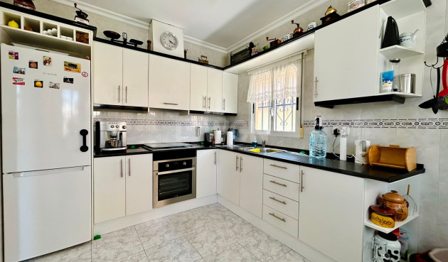 Odsprzedaż - Villa - Torrevieja - Costa Blanca
