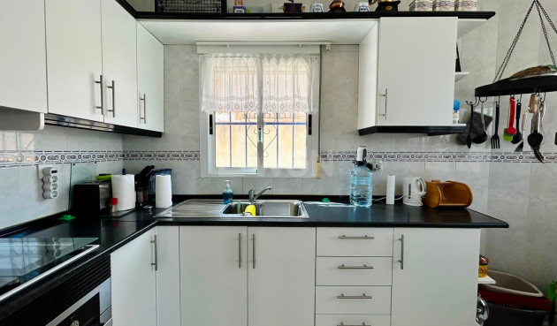 Odsprzedaż - Villa - Torrevieja - Costa Blanca