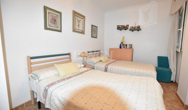 Odsprzedaż - Mieszkanie w bloku - La Mata - Costa Blanca