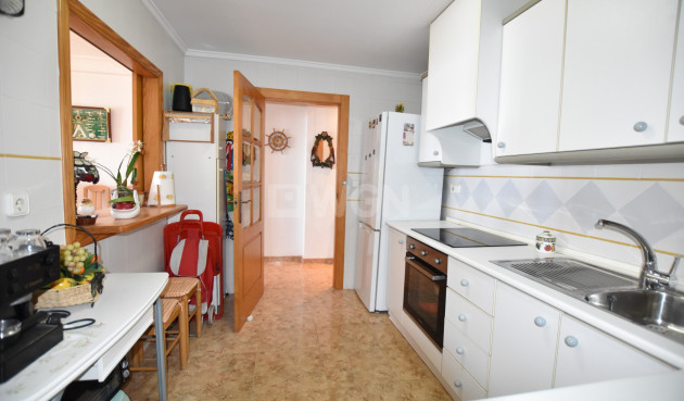 Odsprzedaż - Mieszkanie w bloku - La Mata - Costa Blanca