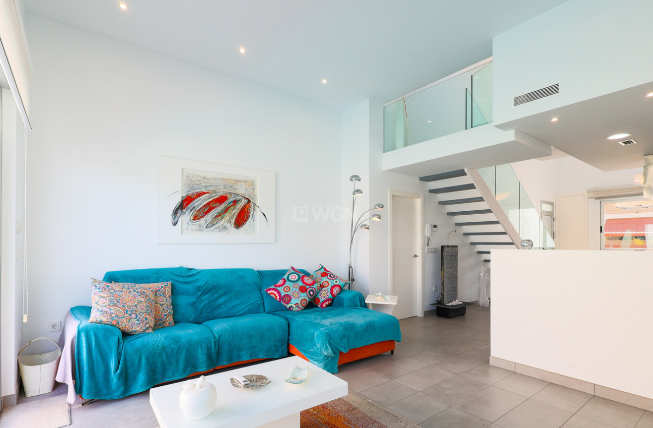 Odsprzedaż - Villa - Dolores - Costa Blanca
