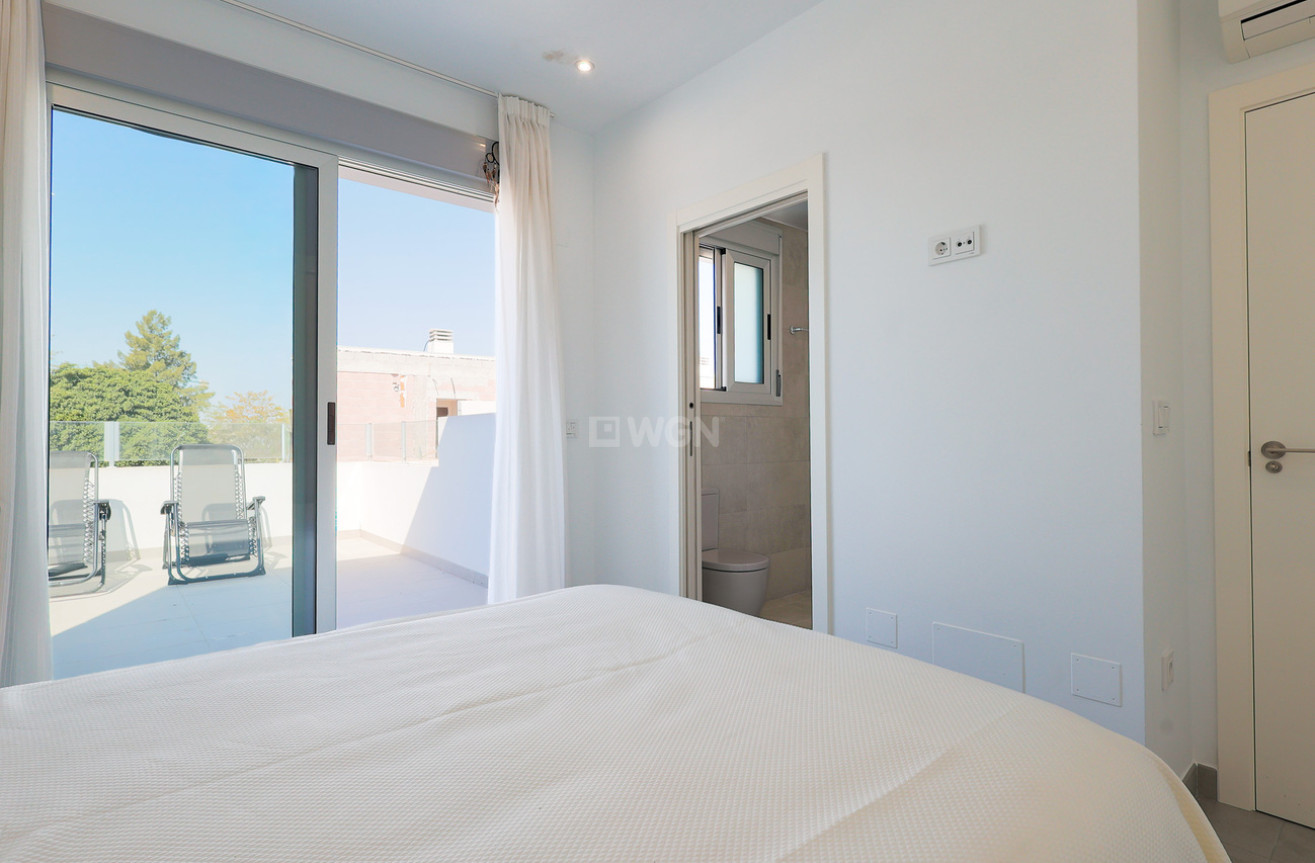 Odsprzedaż - Villa - Dolores - Costa Blanca
