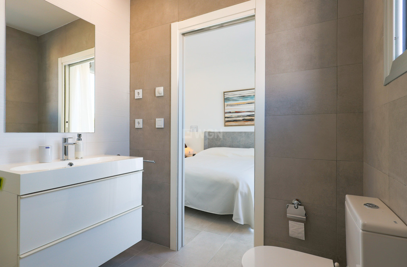 Odsprzedaż - Villa - Dolores - Costa Blanca