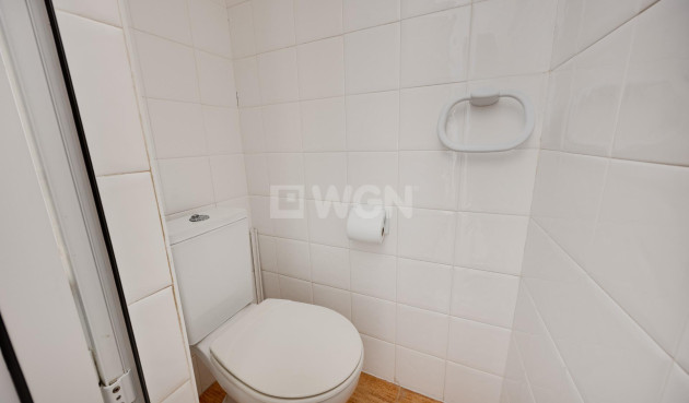 Odsprzedaż - Mieszkanie w bloku - Torrevieja - Paseo Maritimo