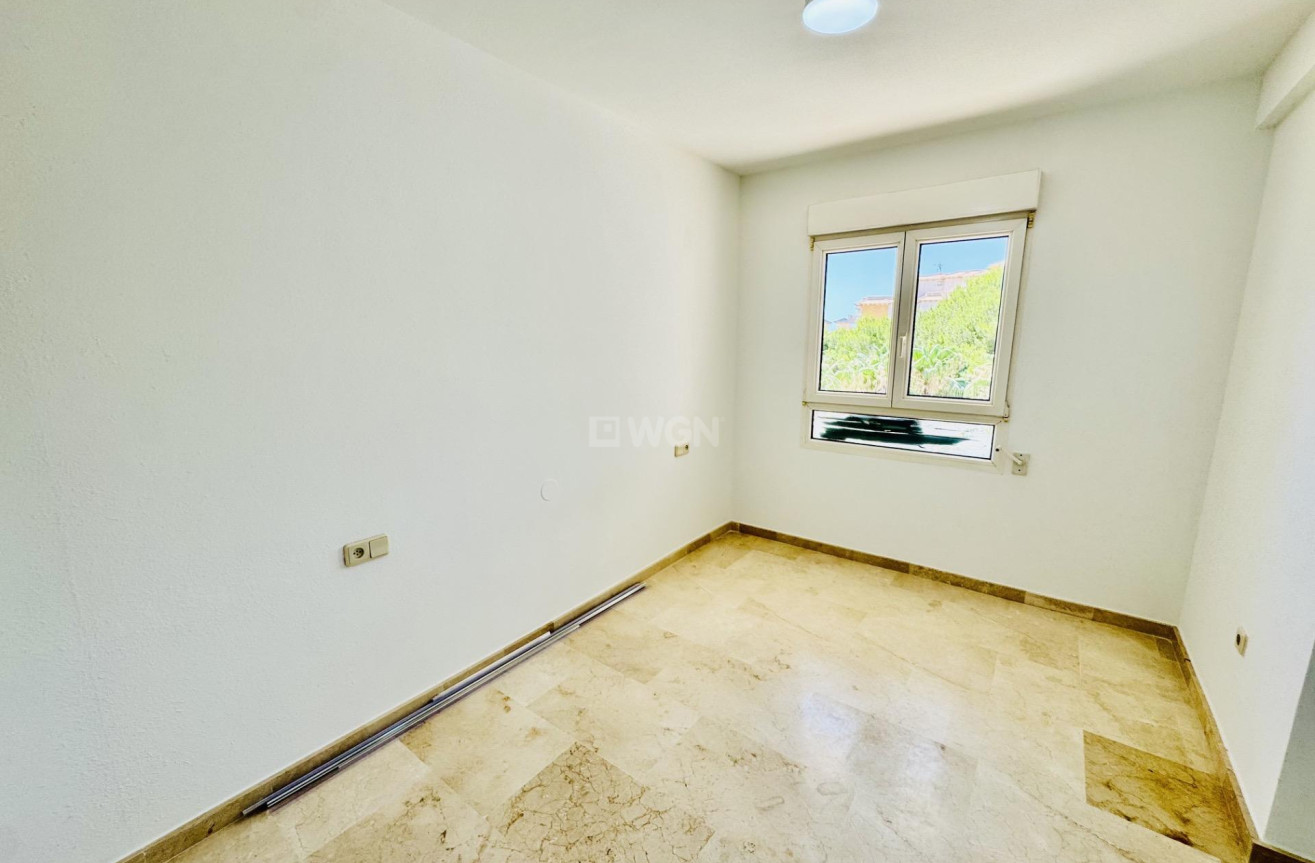 Odsprzedaż - Mieszkanie w bloku - Orihuela Costa - Altos De Campoamor