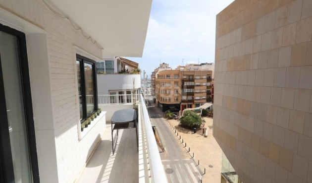 Odsprzedaż - Daszek - Torrevieja - Costa Blanca