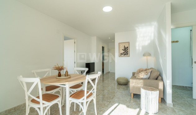Odsprzedaż - Mieszkanie w bloku - Torrevieja - Costa Blanca