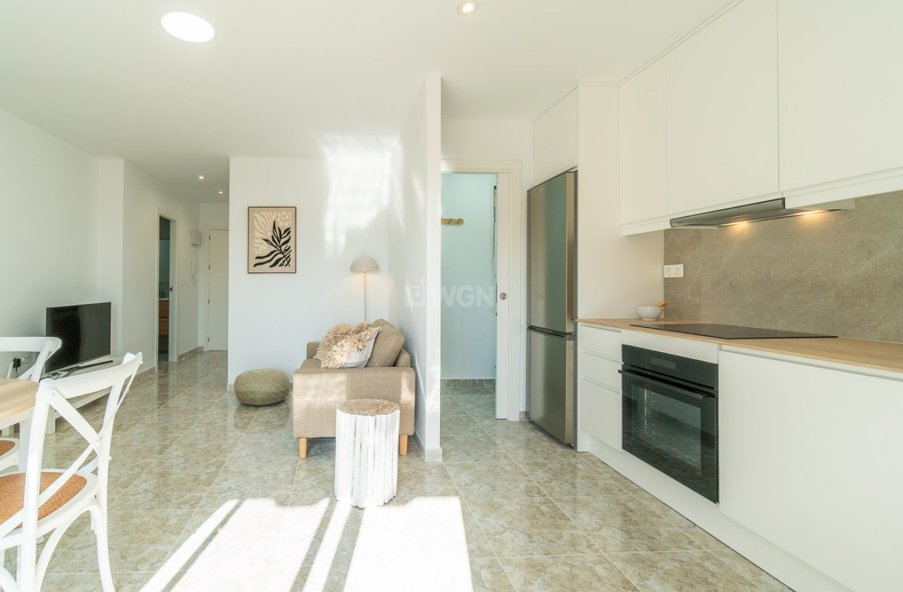 Odsprzedaż - Mieszkanie w bloku - Torrevieja - Costa Blanca
