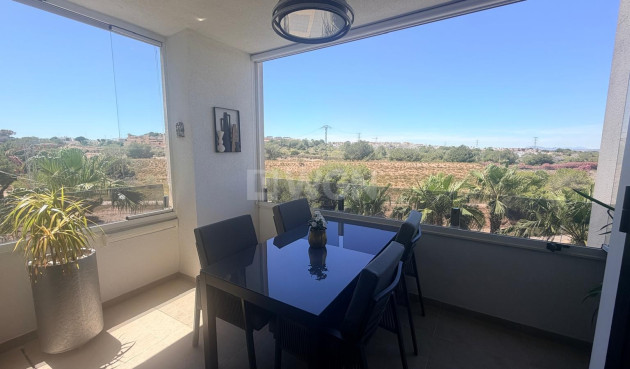 Odsprzedaż - Mieszkanie w bloku - Los Altos - Costa Blanca