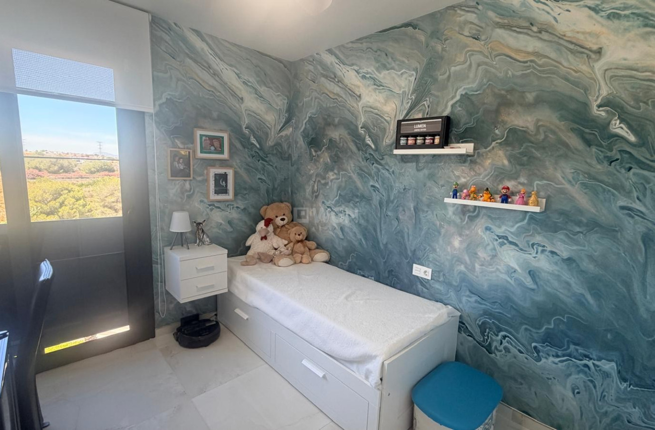 Odsprzedaż - Mieszkanie w bloku - Los Altos - Costa Blanca