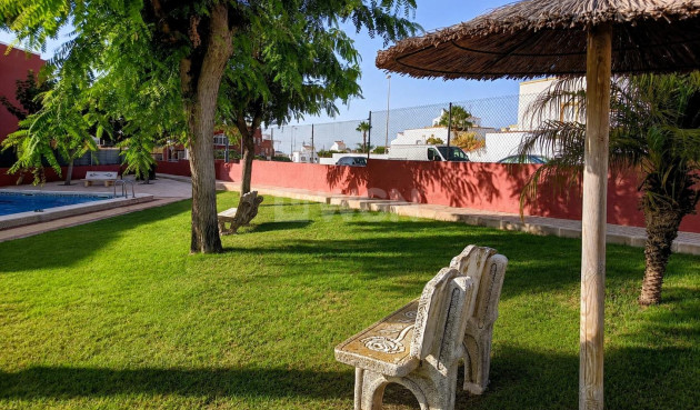 Odsprzedaż - Bungalow - Orihuela Costa - Costa Blanca