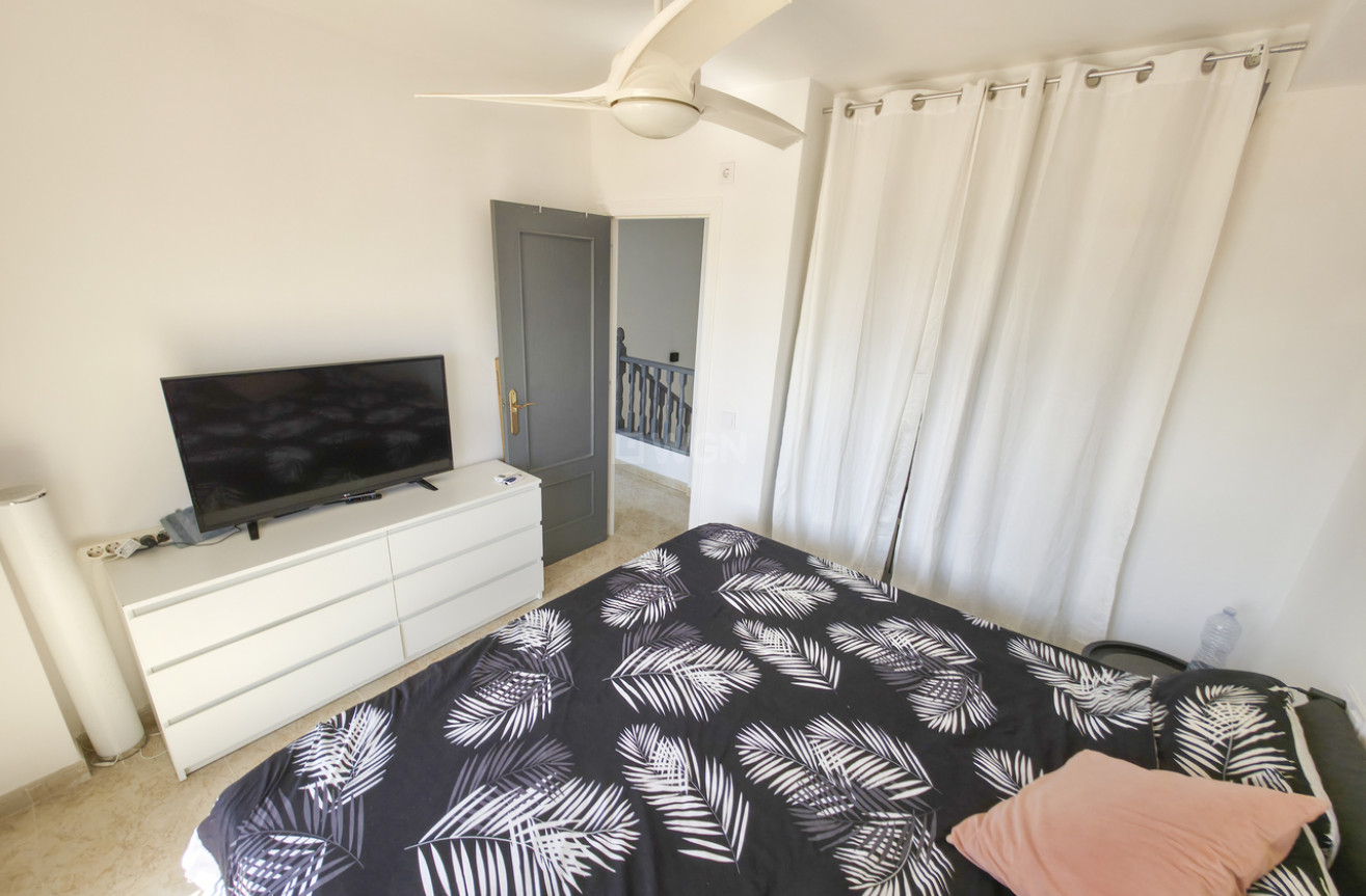 Odsprzedaż - Villa - Villamartin - Costa Blanca