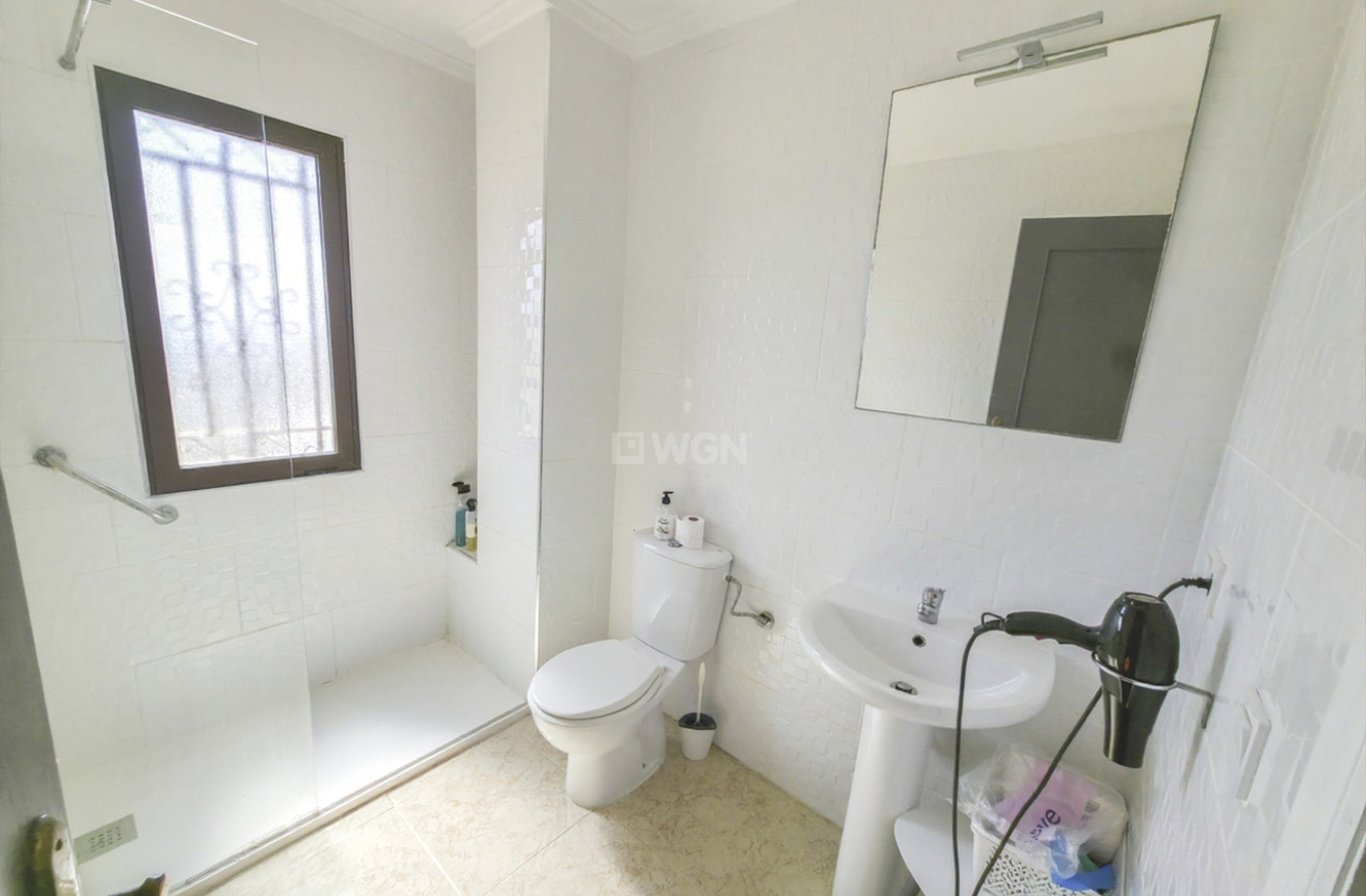 Odsprzedaż - Villa - Villamartin - Costa Blanca