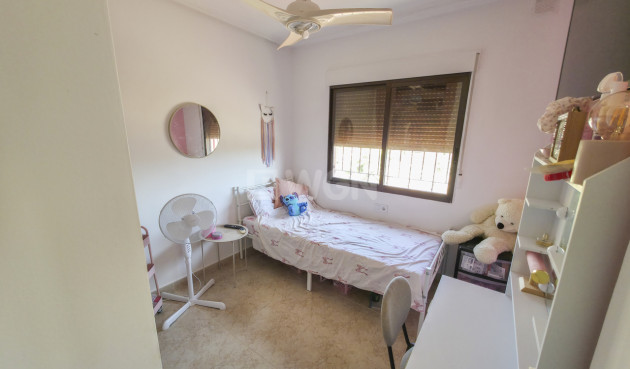 Odsprzedaż - Villa - Villamartin - Costa Blanca