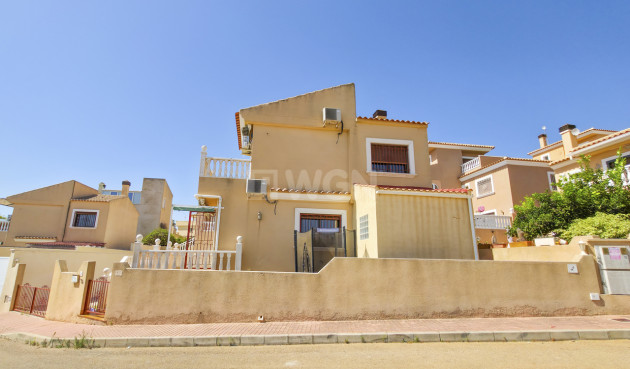 Odsprzedaż - Villa - Villamartin - Costa Blanca