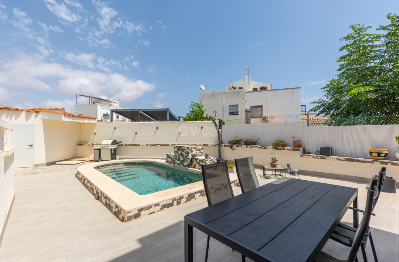 Odsprzedaż - Mieszkanie w bloku - Orihuela Costa - Costa Blanca