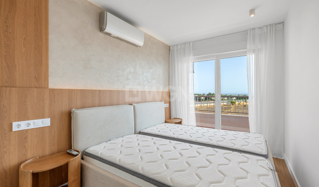 Odsprzedaż - Mieszkanie w bloku - Orihuela Costa - Costa Blanca