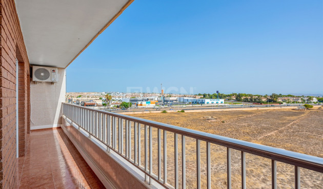 Odsprzedaż - Mieszkanie w bloku - Orihuela Costa - Costa Blanca