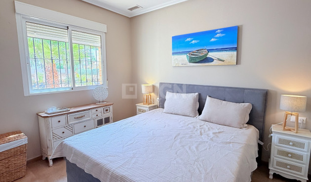 Odsprzedaż - Villa - Catral - Costa Blanca