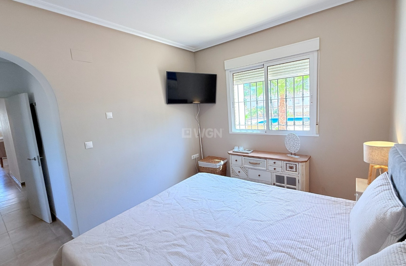 Odsprzedaż - Villa - Catral - Costa Blanca