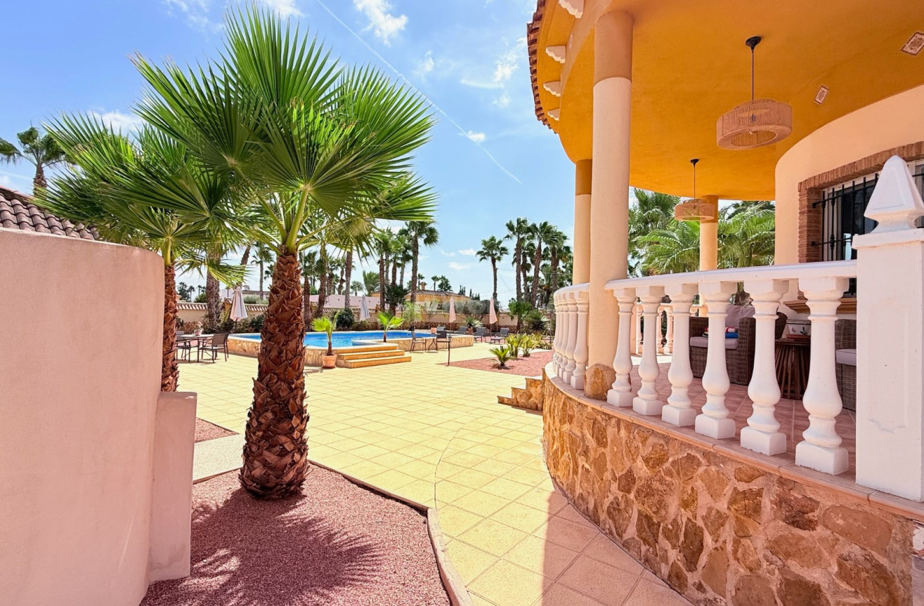 Odsprzedaż - Villa - Catral - Costa Blanca