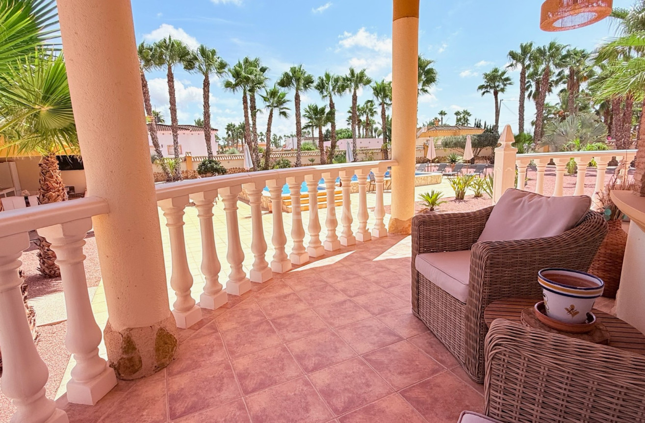 Odsprzedaż - Villa - Catral - Costa Blanca
