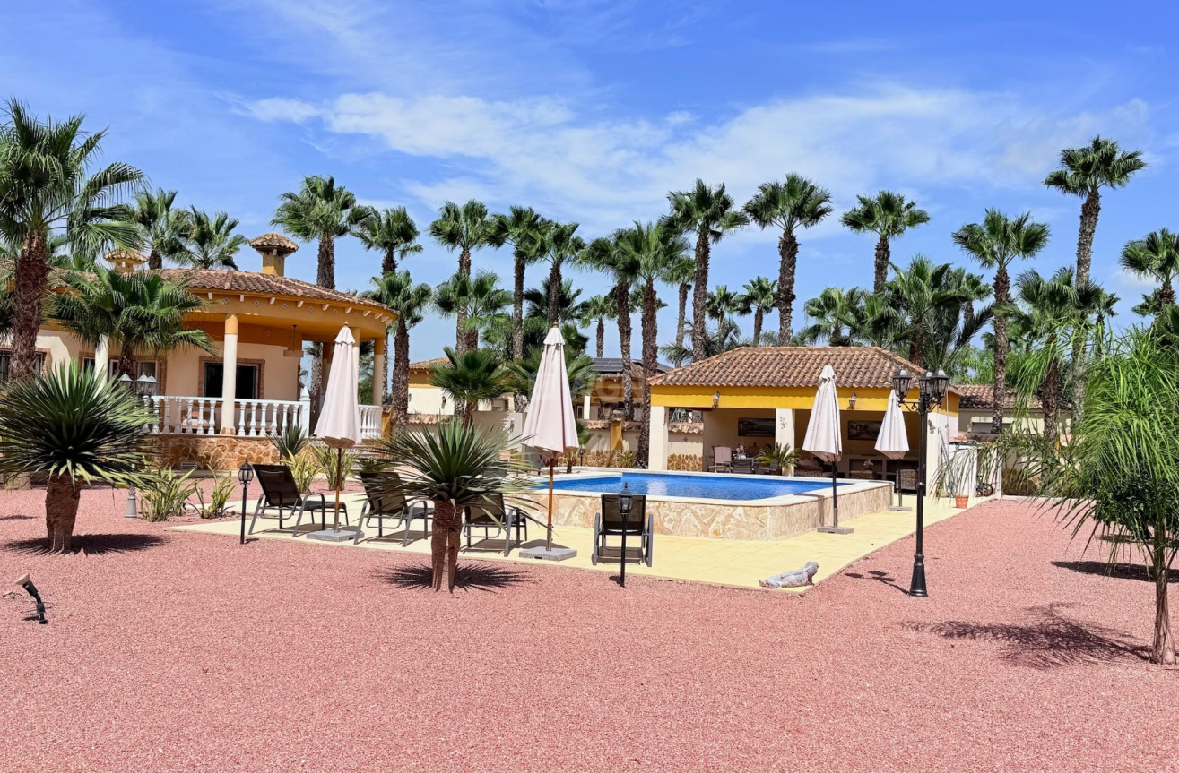 Odsprzedaż - Villa - Catral - Costa Blanca