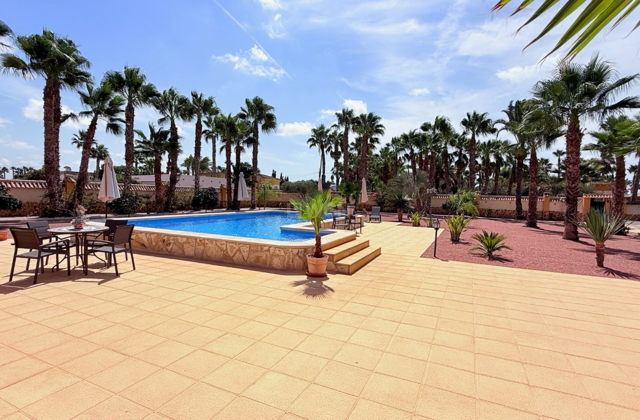 Odsprzedaż - Villa - Catral - Costa Blanca