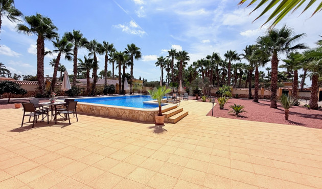 Odsprzedaż - Villa - Catral - Costa Blanca