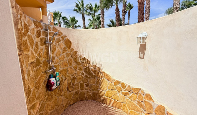 Odsprzedaż - Villa - Catral - Costa Blanca