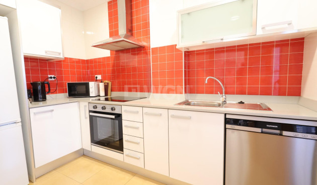 Wiederverkauf - Wohnung - Orihuela Costa - Costa Blanca