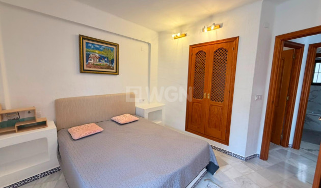 Odsprzedaż - Mieszkanie w bloku - Torrevieja - Aldea Del Mar