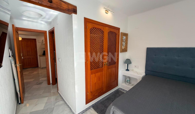 Odsprzedaż - Mieszkanie w bloku - Torrevieja - Aldea Del Mar