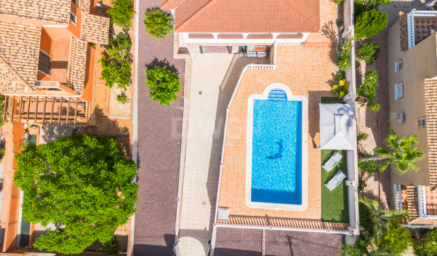 Odsprzedaż - Villa - Los Balcones - Costa Blanca