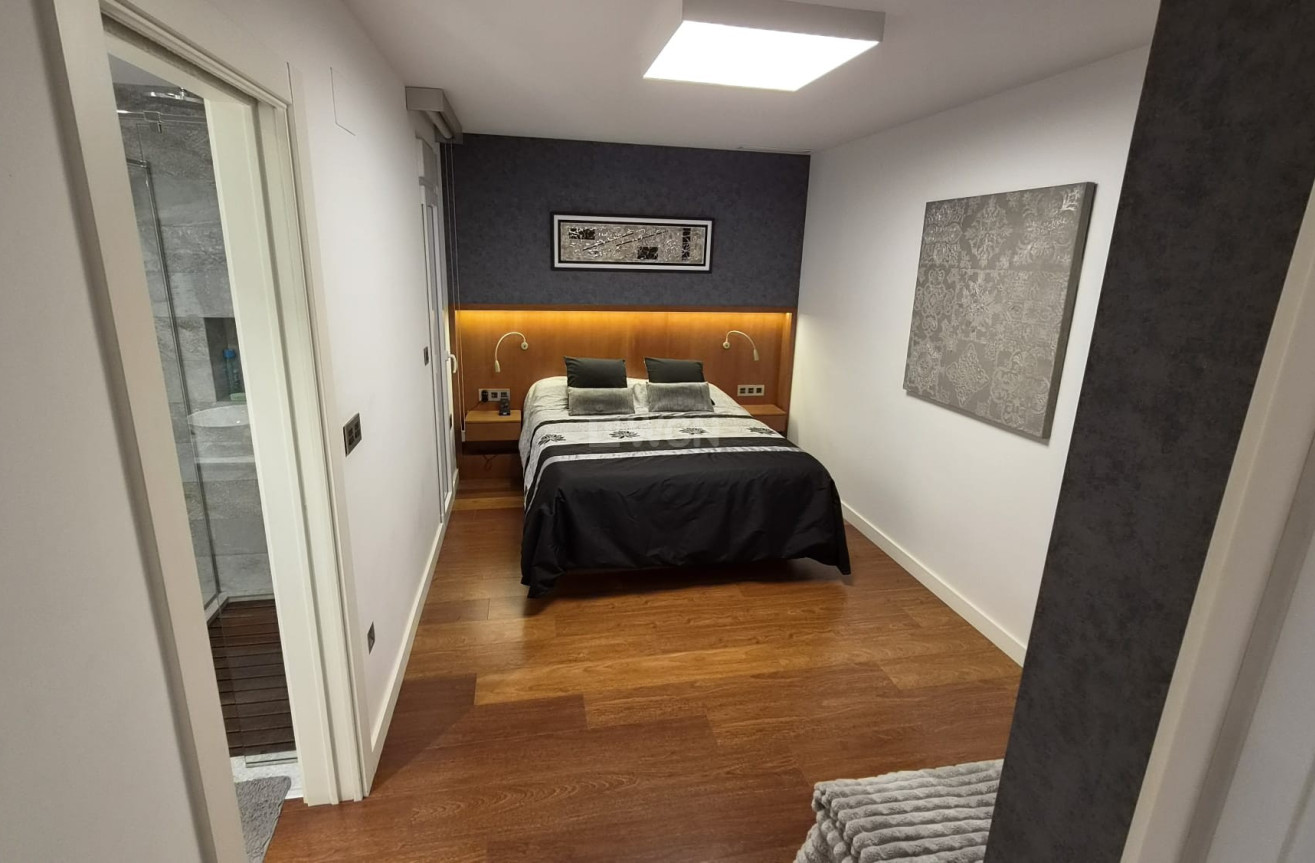 Odsprzedaż - Mieszkanie w bloku - Torrevieja - Costa Blanca