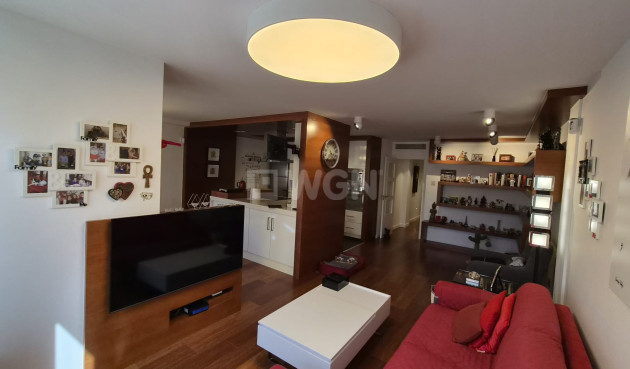 Odsprzedaż - Mieszkanie w bloku - Torrevieja - Costa Blanca