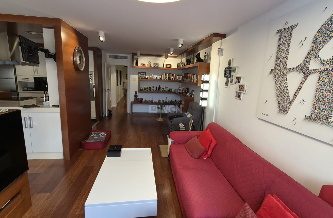 Odsprzedaż - Mieszkanie w bloku - Torrevieja - Costa Blanca
