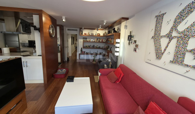 Odsprzedaż - Mieszkanie w bloku - Torrevieja - Costa Blanca