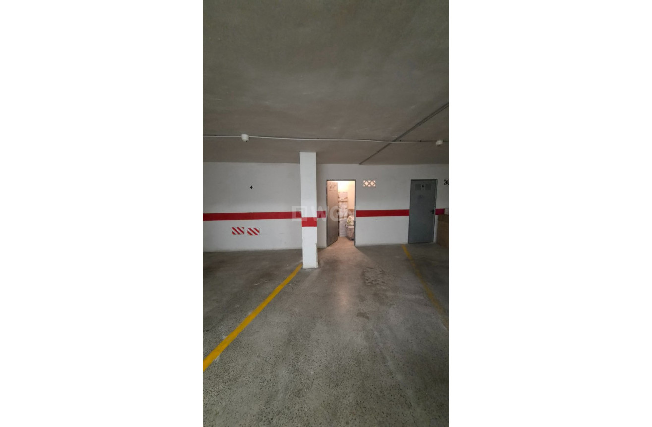 Odsprzedaż - Mieszkanie w bloku - Torrevieja - Costa Blanca