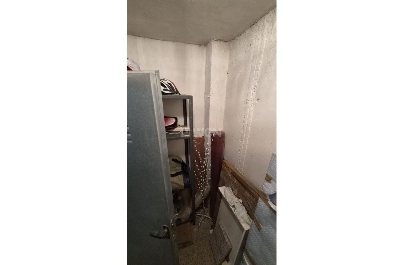 Odsprzedaż - Mieszkanie w bloku - Torrevieja - Costa Blanca
