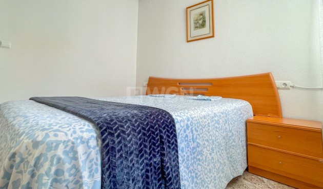 Odsprzedaż - Mieszkanie w bloku - Torrevieja - Costa Blanca