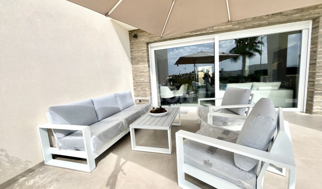 Odsprzedaż - Villa - La Finca Golf Resort - Inland