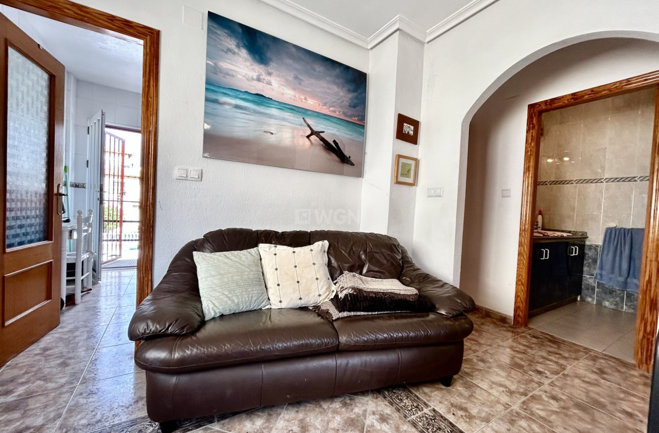 Odsprzedaż - Mieszkanie w bloku - La Zenia - Costa Blanca