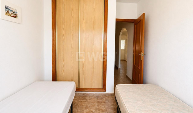 Odsprzedaż - Mieszkanie w bloku - La Zenia - Costa Blanca